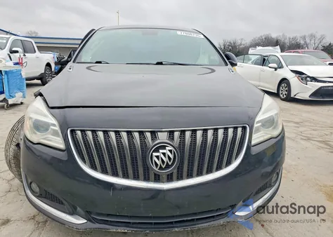 2016 Buick Regal z USA, uszkodzony, nr VIN 2G4GK5EX2G9170156
